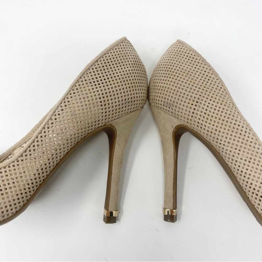 Guess Suede Stiletto Pump - Picture 7 of 10